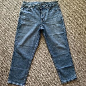 American Eagle crossover mom jeans